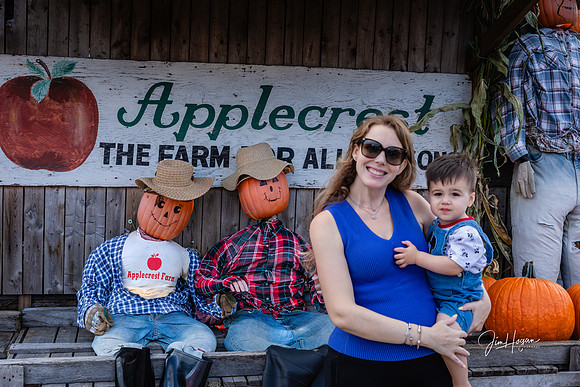 2025 Appleecrest with Grady 09-13-1889