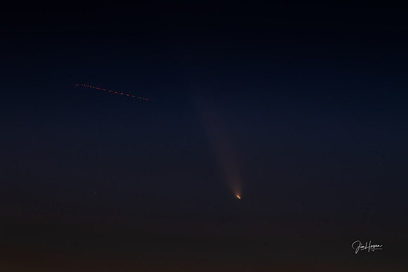 2024 Sunset and Comet at Hampton Harbor 10-12-