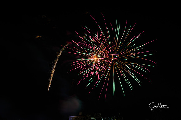2024 Hampton NYE Fireworks 12-31-8889